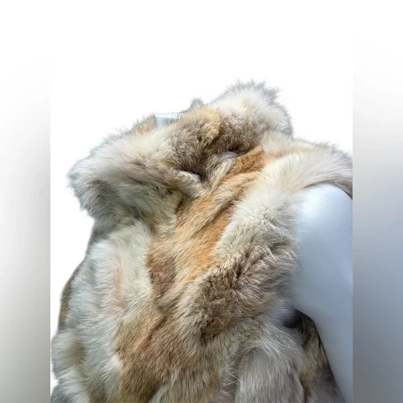 Rare Michael Kors Pieced Coyote Patchwork Vest Genuine Fur Cream Gold Beige Sz M - Picture 4 of 16